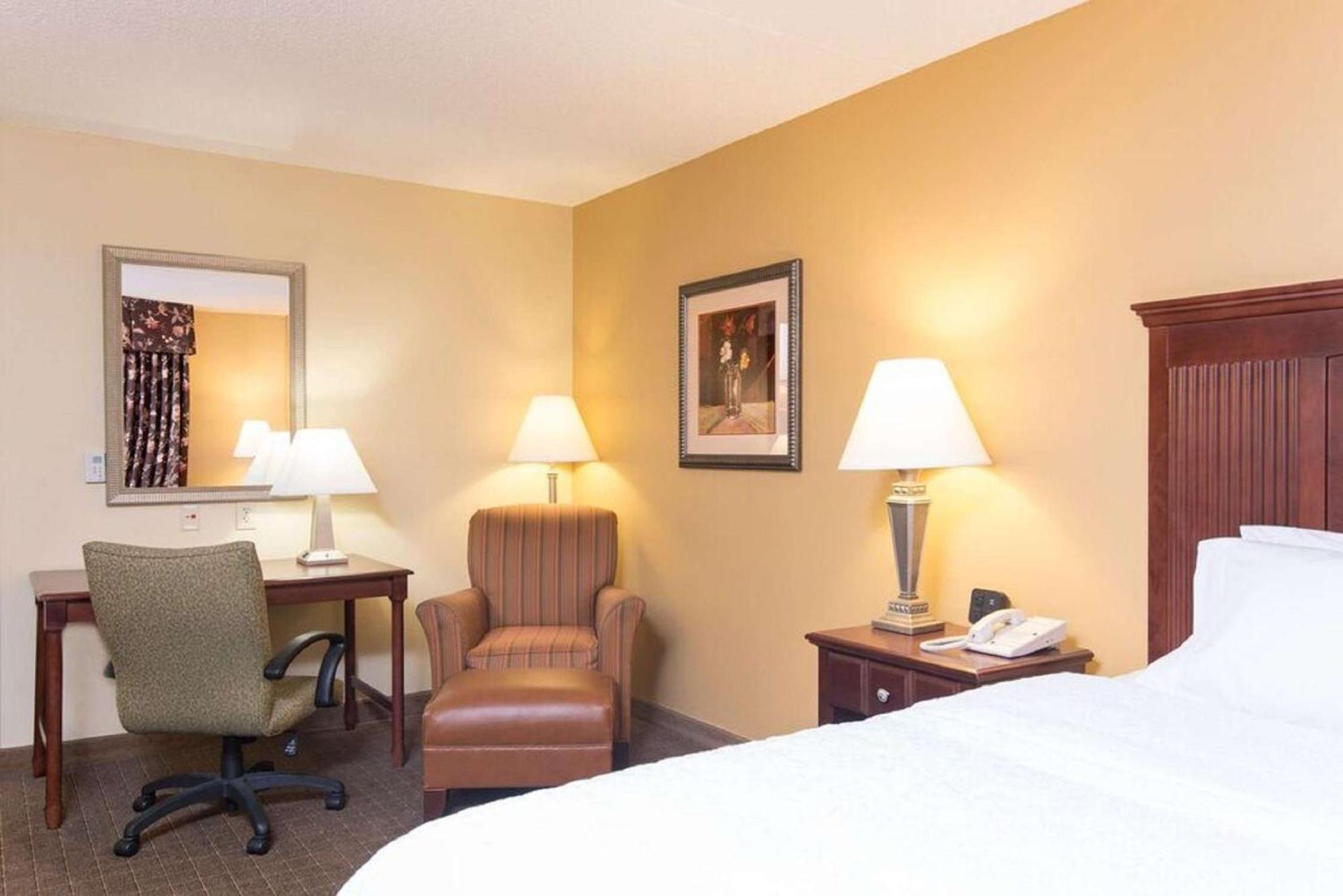 Hampton Inn Schenectady Downtown Eksteriør bilde