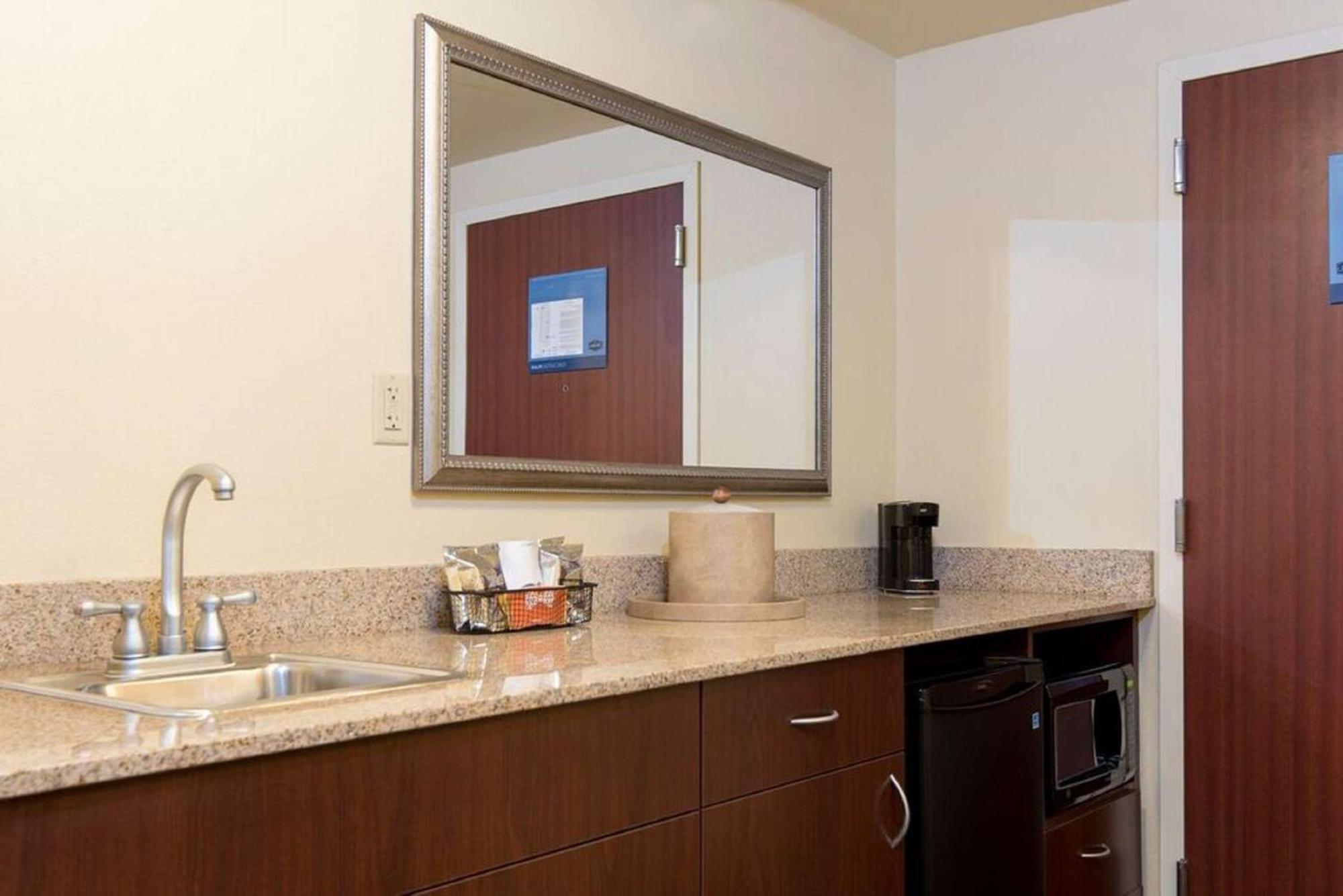 Hampton Inn Schenectady Downtown Eksteriør bilde