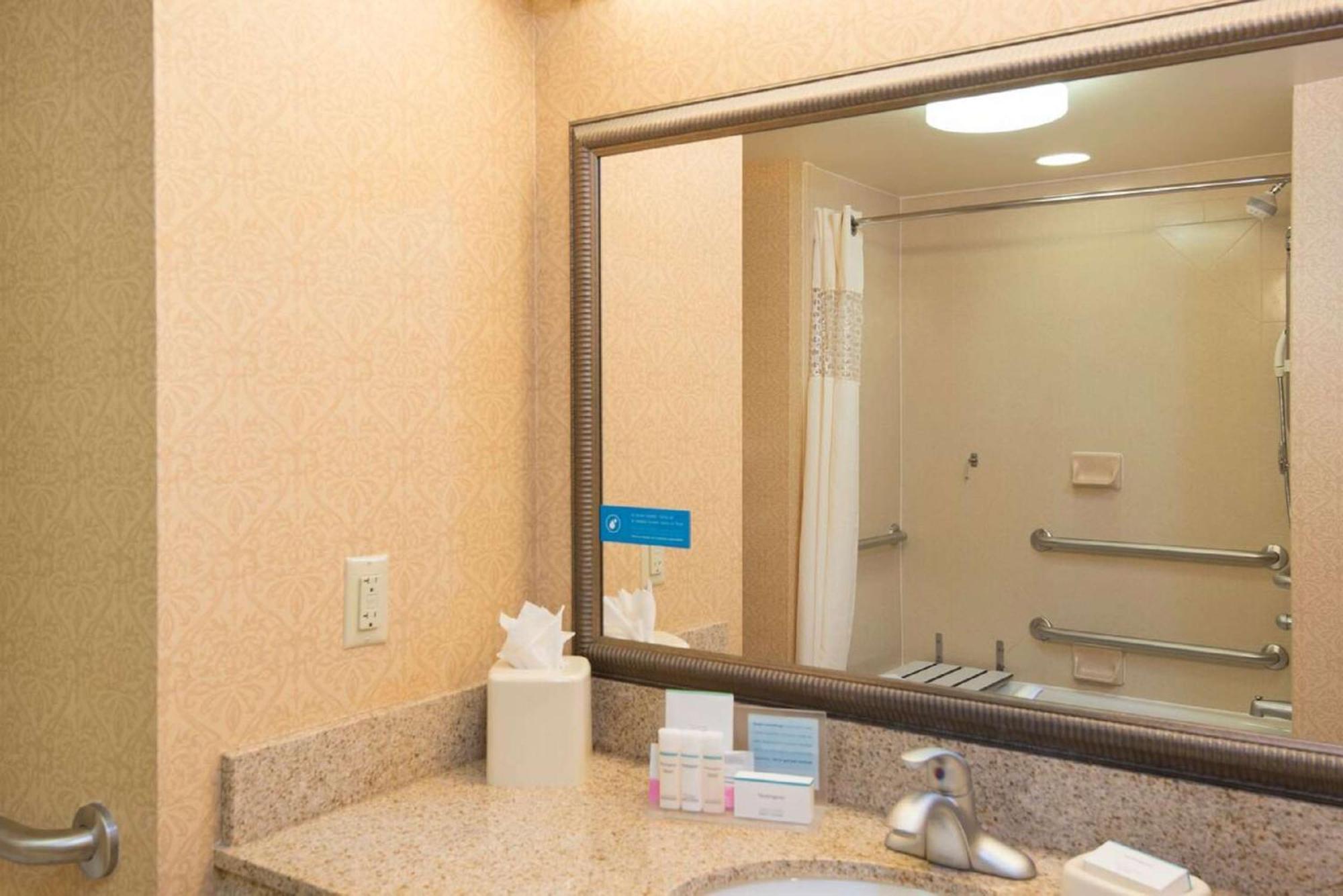 Hampton Inn Schenectady Downtown Eksteriør bilde