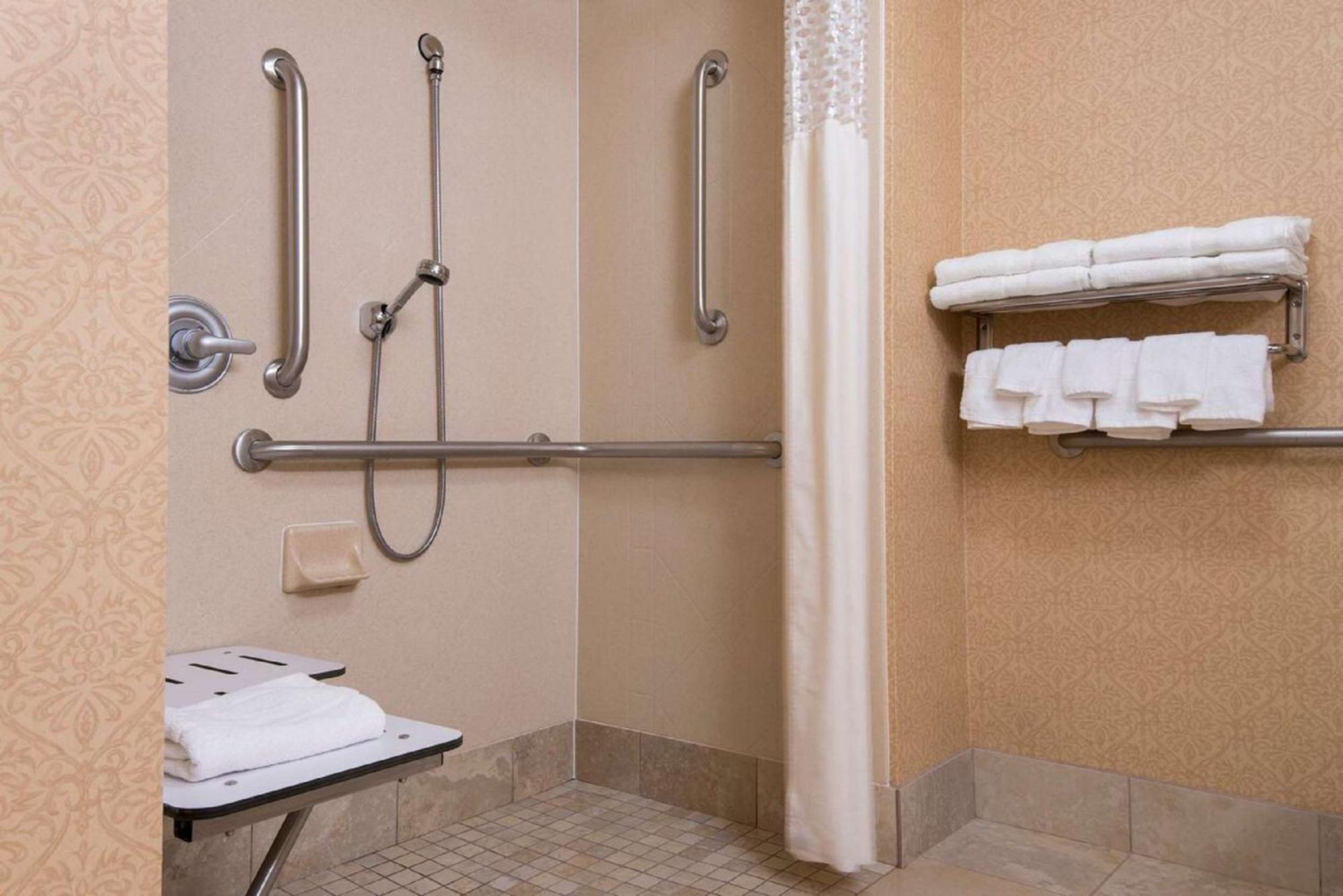 Hampton Inn Schenectady Downtown Eksteriør bilde